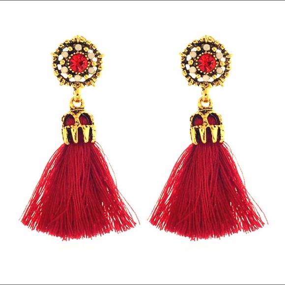 Pretty Red Sparkle Fringe Earrings - Picture 1 of 4